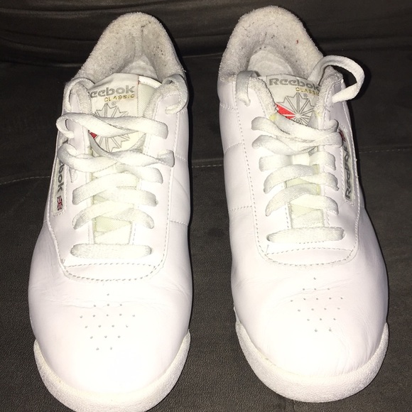 Reebok Shoes - Reebok classics sz 9